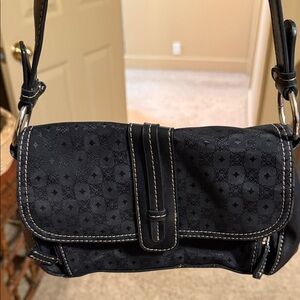Elegant Black Shoulder Bag